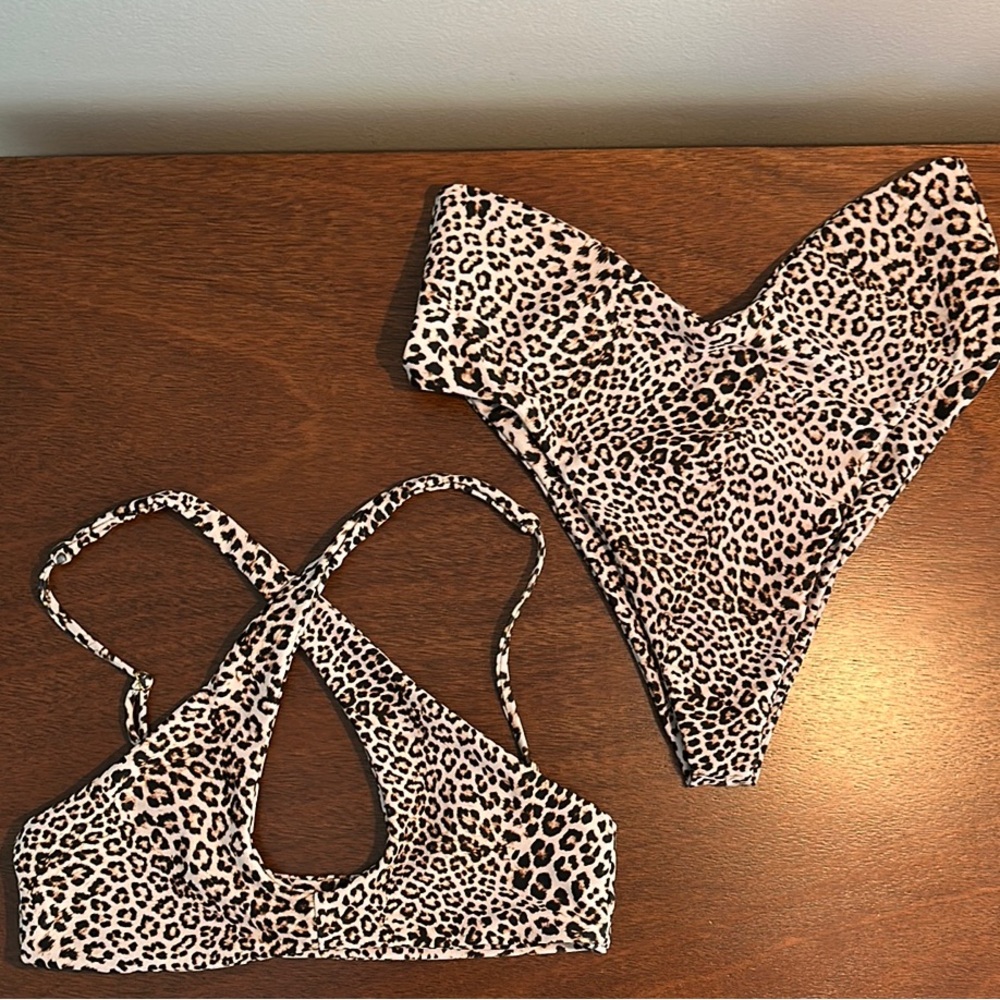 Skatie Leopard Print Bikini Swimsuit
